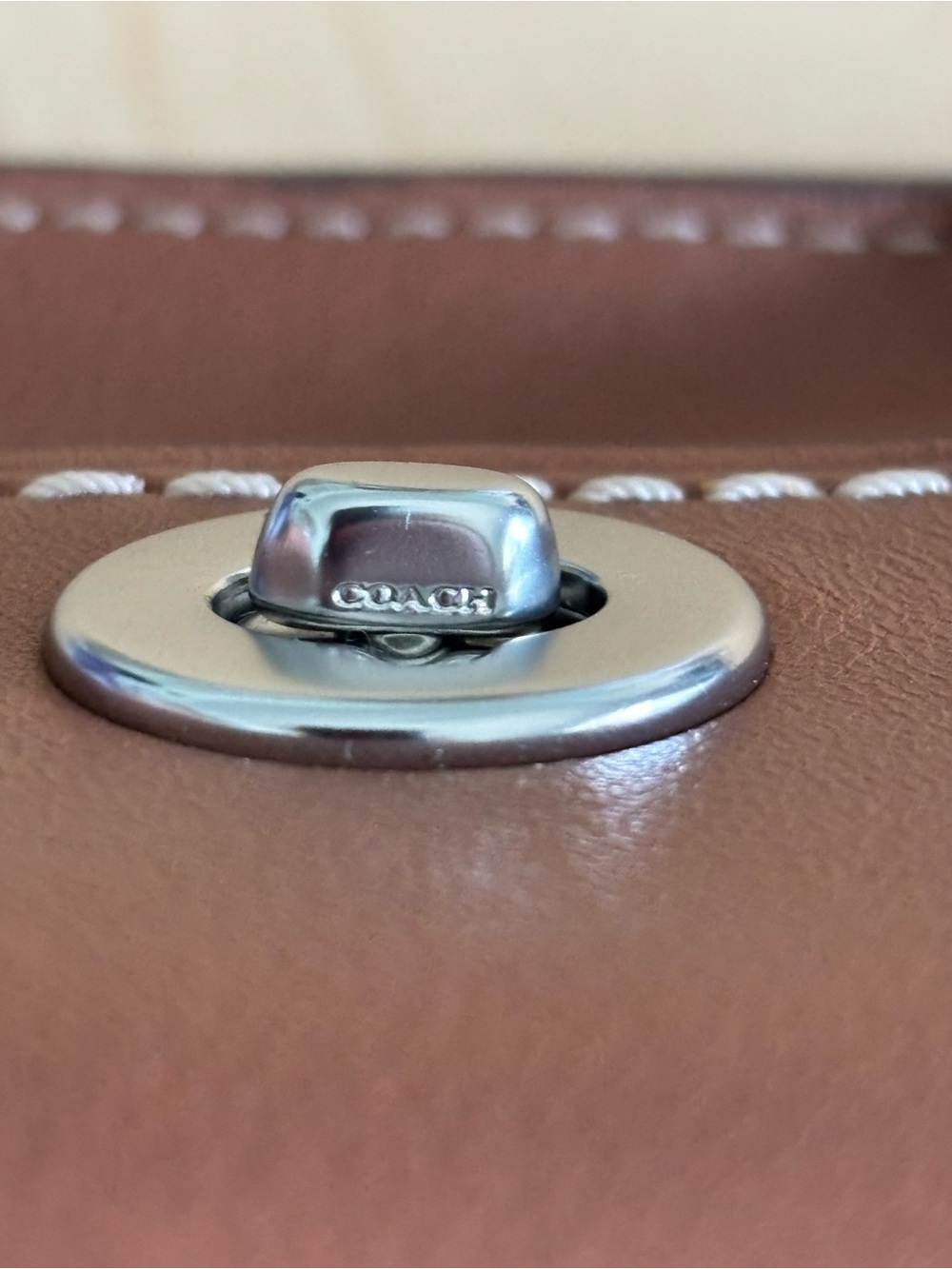 Coach Cargo Western Turnlock Tabby - Burnished Amber - Picture 11 of 13